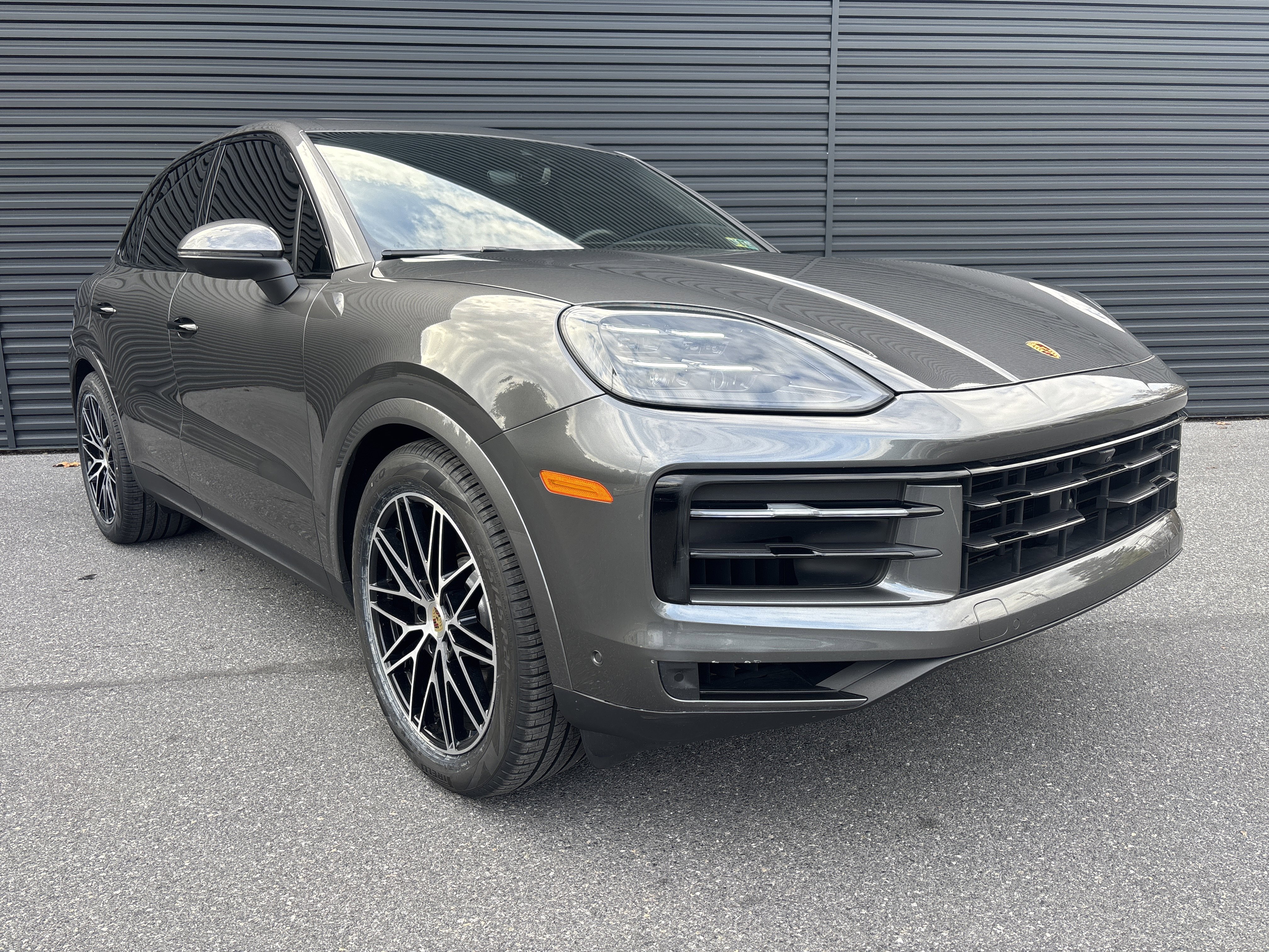 Certified 2024 Porsche Cayenne S image 6