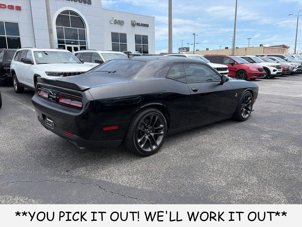 Used 2022 Dodge Challenger R/T Scat Pack RWD image 6