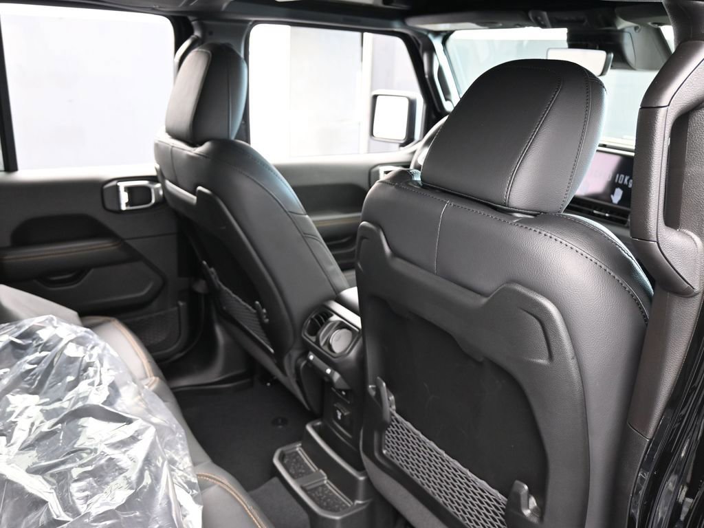 New 2026 Jeep Wrangler Sahara image 39