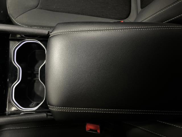 Used 2023 Jeep Grand Cherokee Laredo image 17
