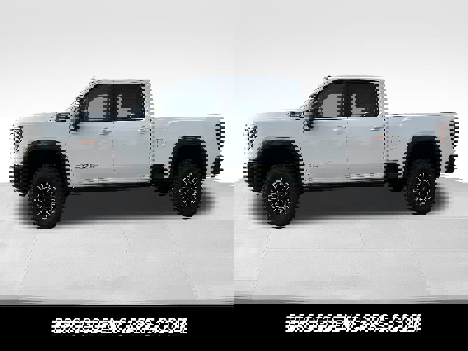 New 2026 GMC Sierra 2500 AT4X image 5