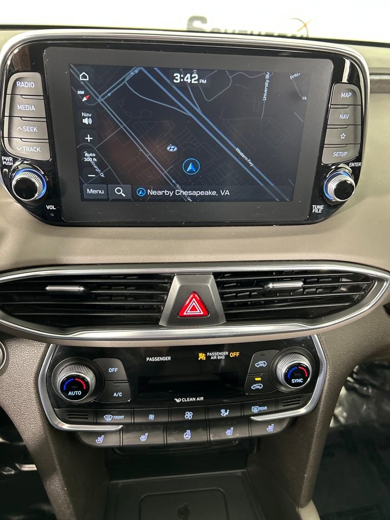 Used 2020 Hyundai Santa Fe Limited image 14