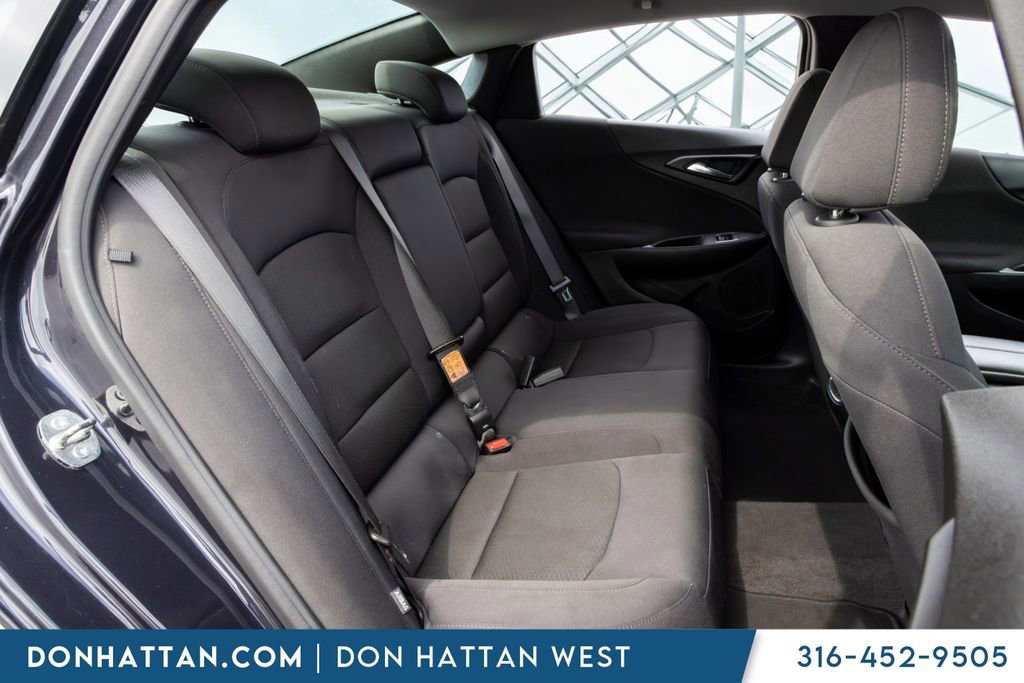 Used 2023 Chevrolet Malibu LT FWD image 17