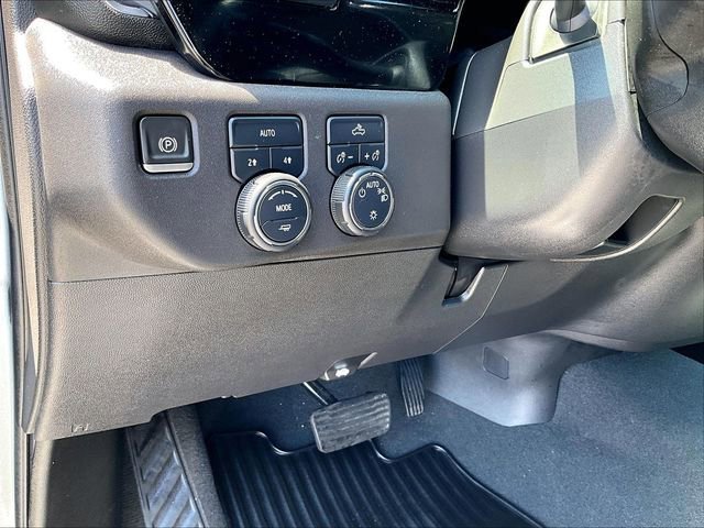 Used 2023 Chevrolet Silverado 1500 LT AWD/4WD image 29