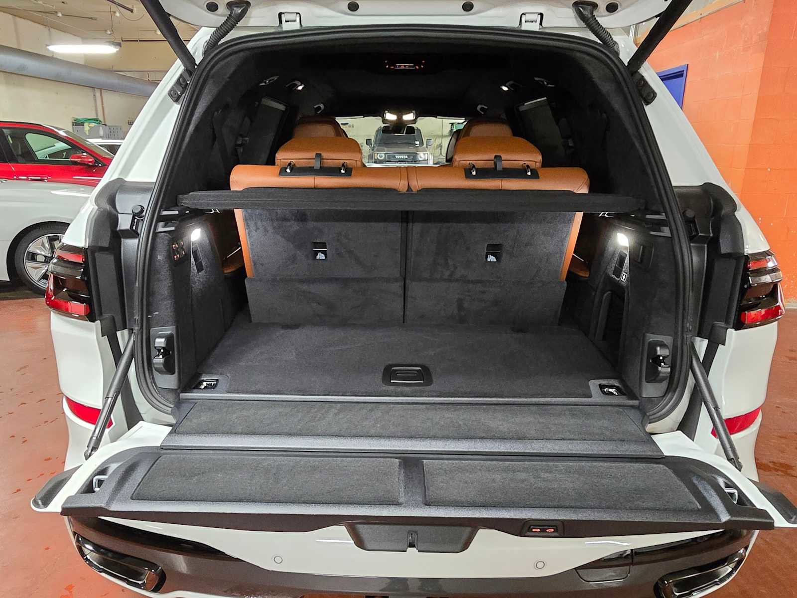 New 2026 BMW X7 xDrive40i w/ Executive Package image 15