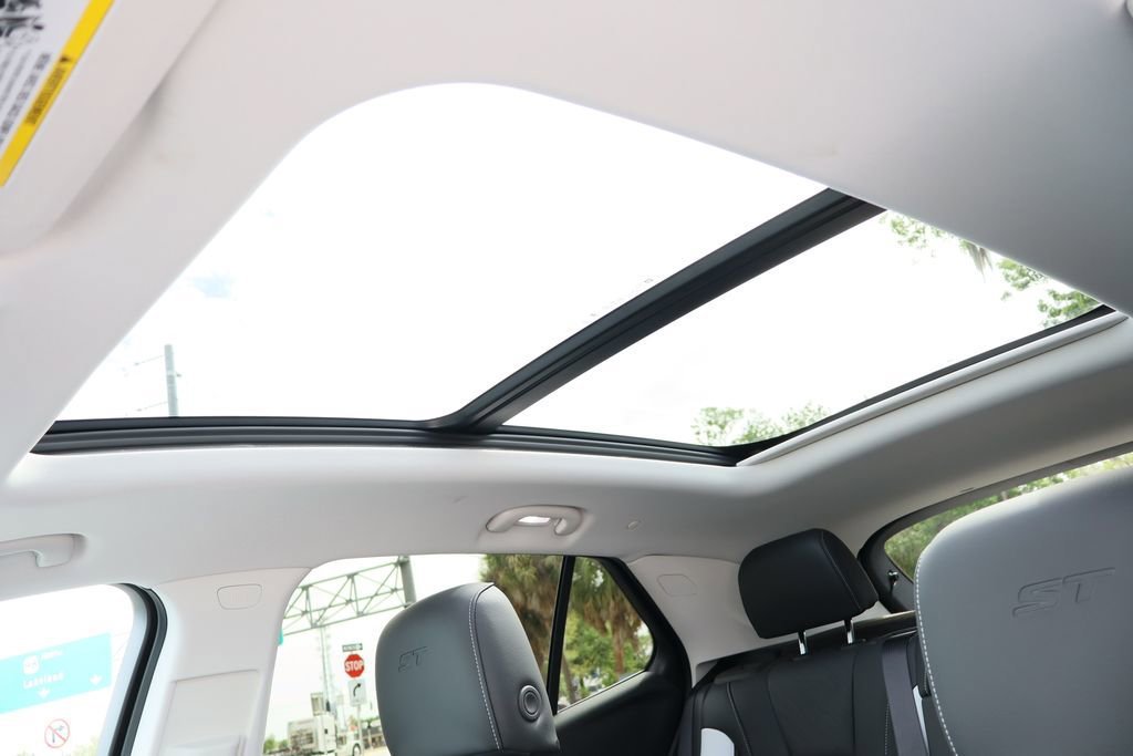 New 2026 Buick Envision Sport Touring AWD/4WD image 18