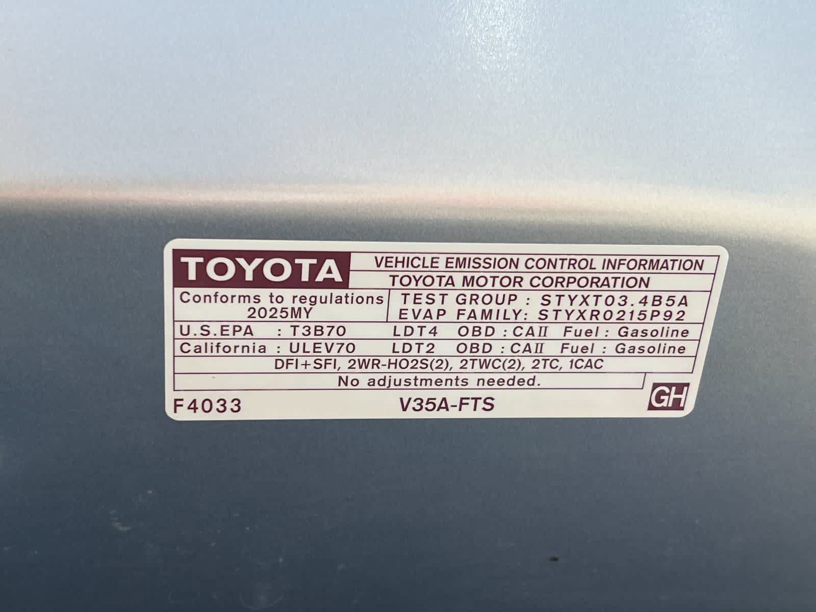 Used 2025 Toyota Tundra Platinum AWD/4WD image 29