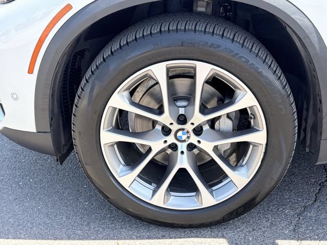 Used 2020 BMW X5 xDrive40i w/ Premium Package AWD/4WD image 10