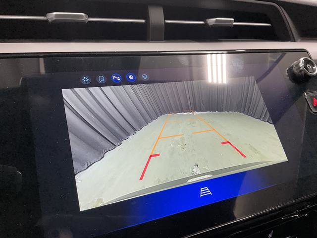 New 2027 Chevrolet Bolt LT FWD image 18