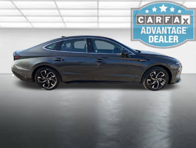 Used 2025 Hyundai Sonata SEL FWD image 27