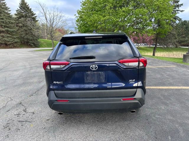 Used 2023 Toyota RAV4 XLE w/ Convenience Package AWD/4WD image 4