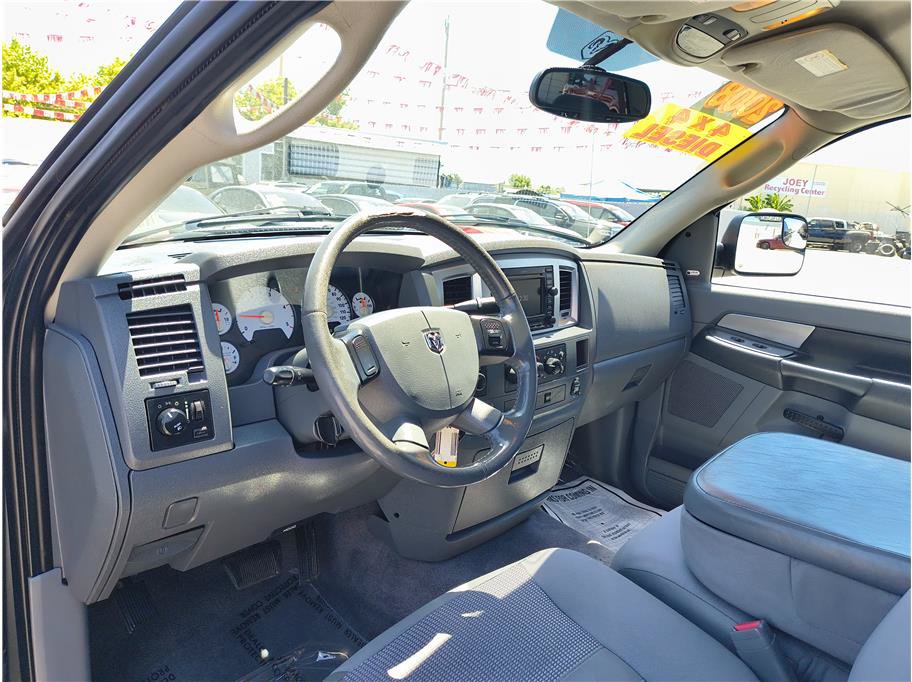 Used 2008 Dodge Ram 2500 Truck SLT w/ Popular Equipment Group AWD/4WD image 5