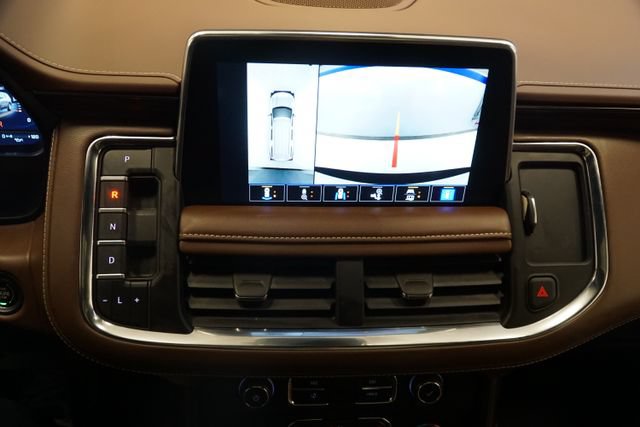 Used 2023 Chevrolet Suburban High Country AWD/4WD image 23