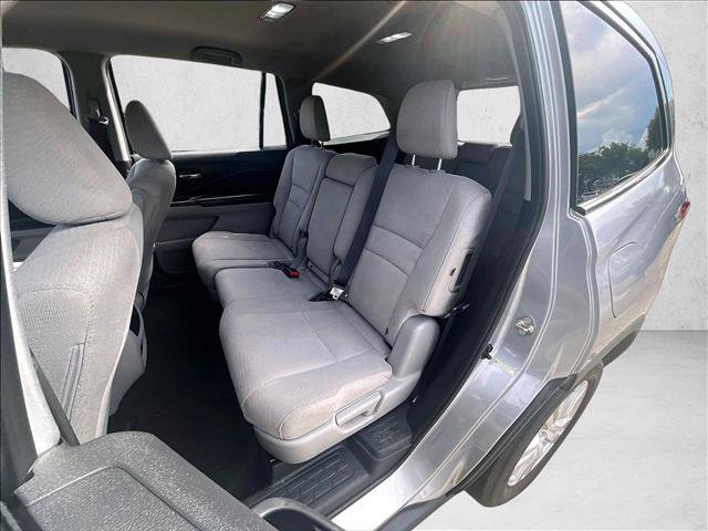 Used 2016 Honda Pilot LX image 28