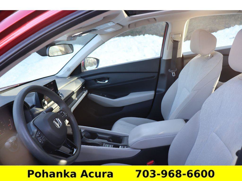 Used 2023 Honda Accord EX image 24