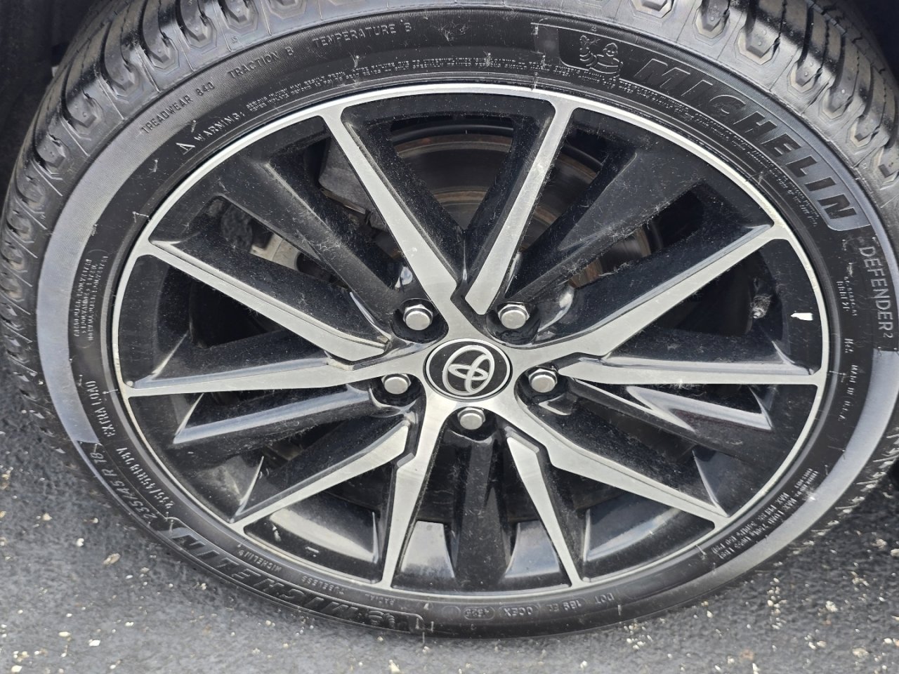 Used 2023 Toyota Camry SE w/ Convenience Package FWD image 14