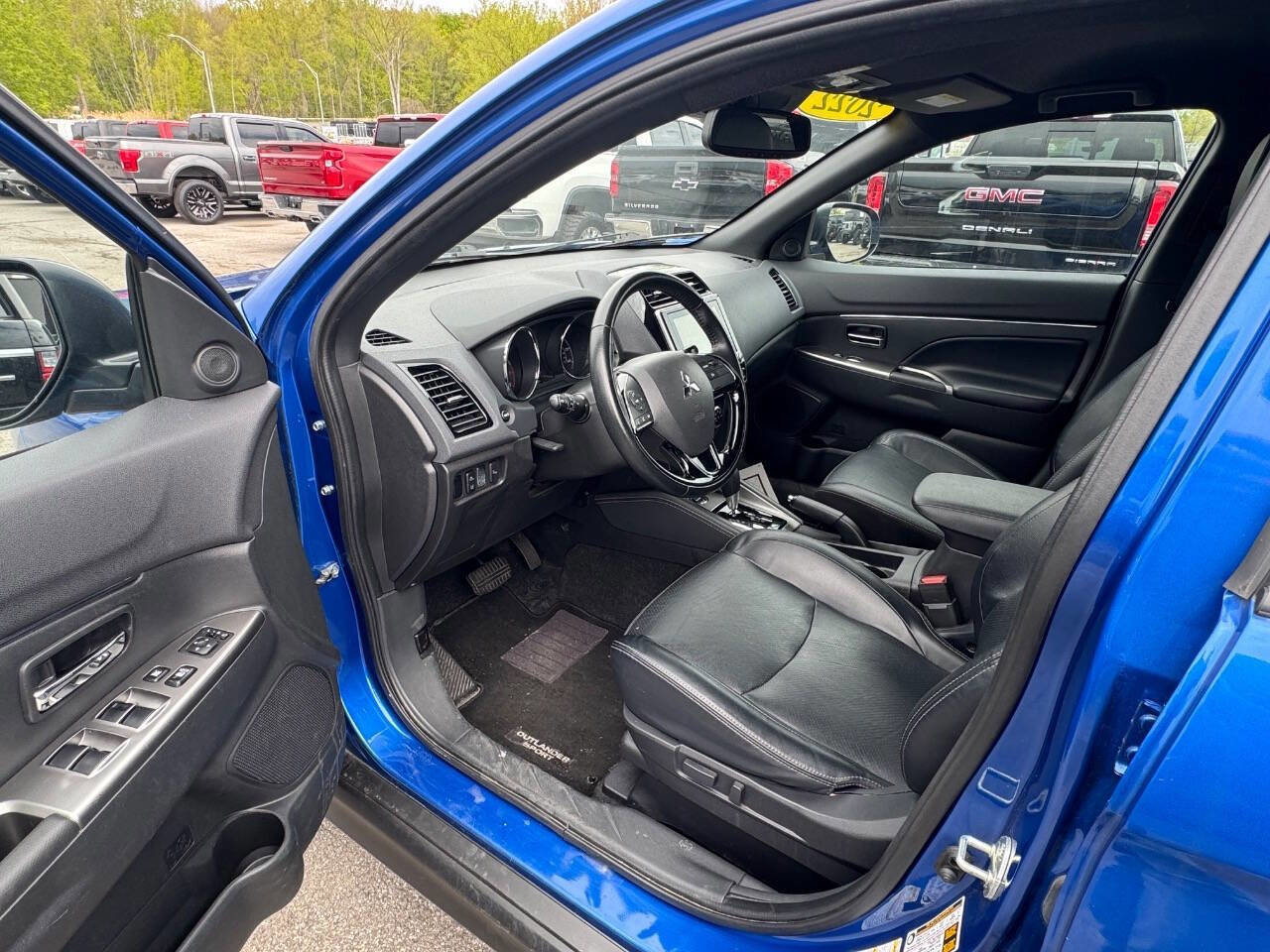 Used 2022 Mitsubishi Outlander Sport GT AWD/4WD image 5