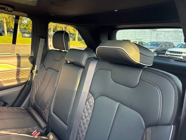 New 2027 Jeep Grand Cherokee Summit AWD/4WD image 8