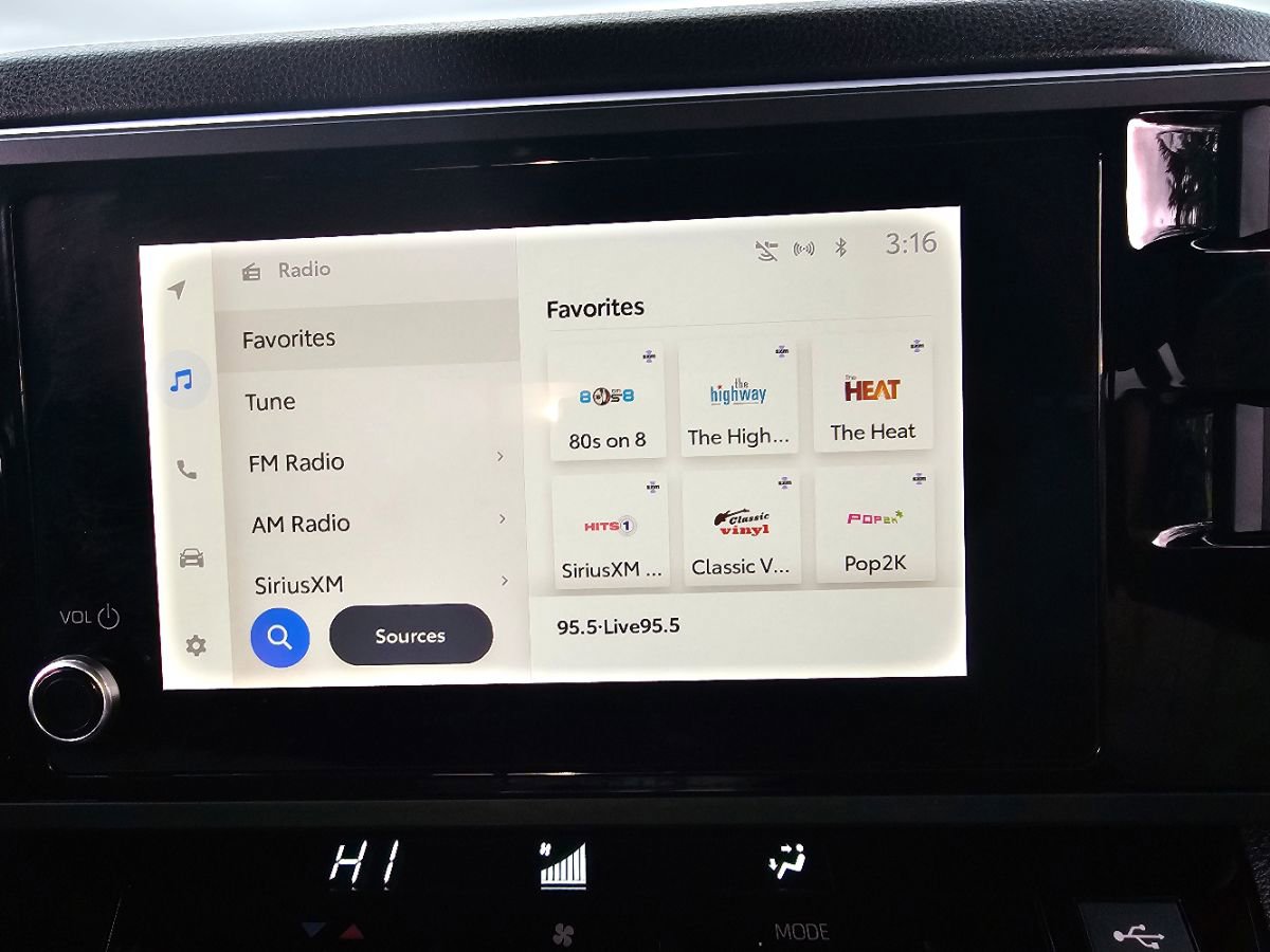 Used 2025 Toyota Tundra SR image 10