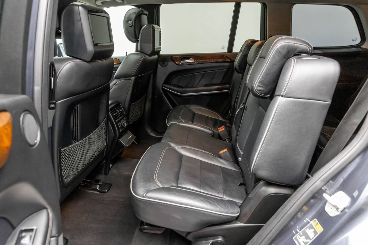 Used 2014 Mercedes-Benz GL 550 4MATIC image 15