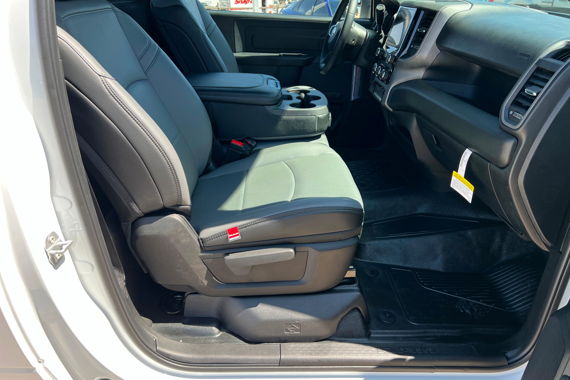 New 2026 RAM 3500 Tradesman AWD/4WD image 16