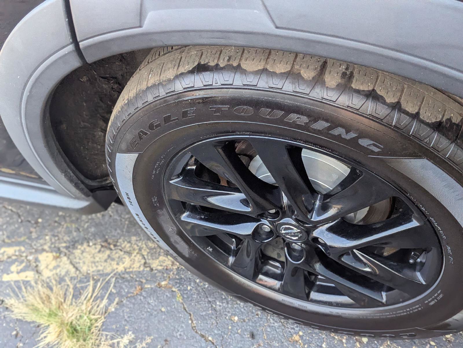 Used 2020 Nissan Pathfinder SL AWD/4WD image 38