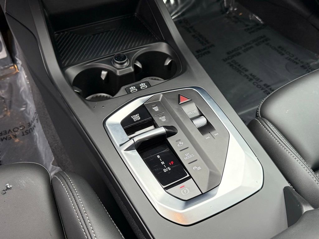 Used 2025 BMW M235i xDrive w/ Premium Package image 24