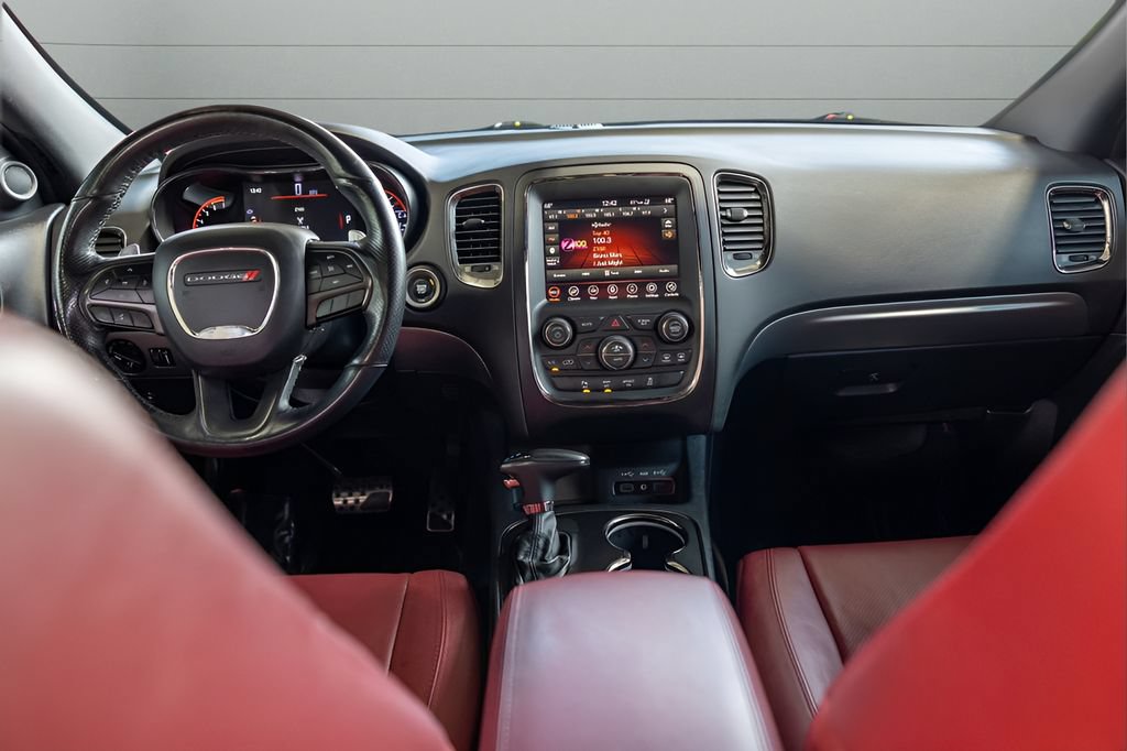Used 2018 Dodge Durango R/T w/ Blacktop Package AWD/4WD image 24