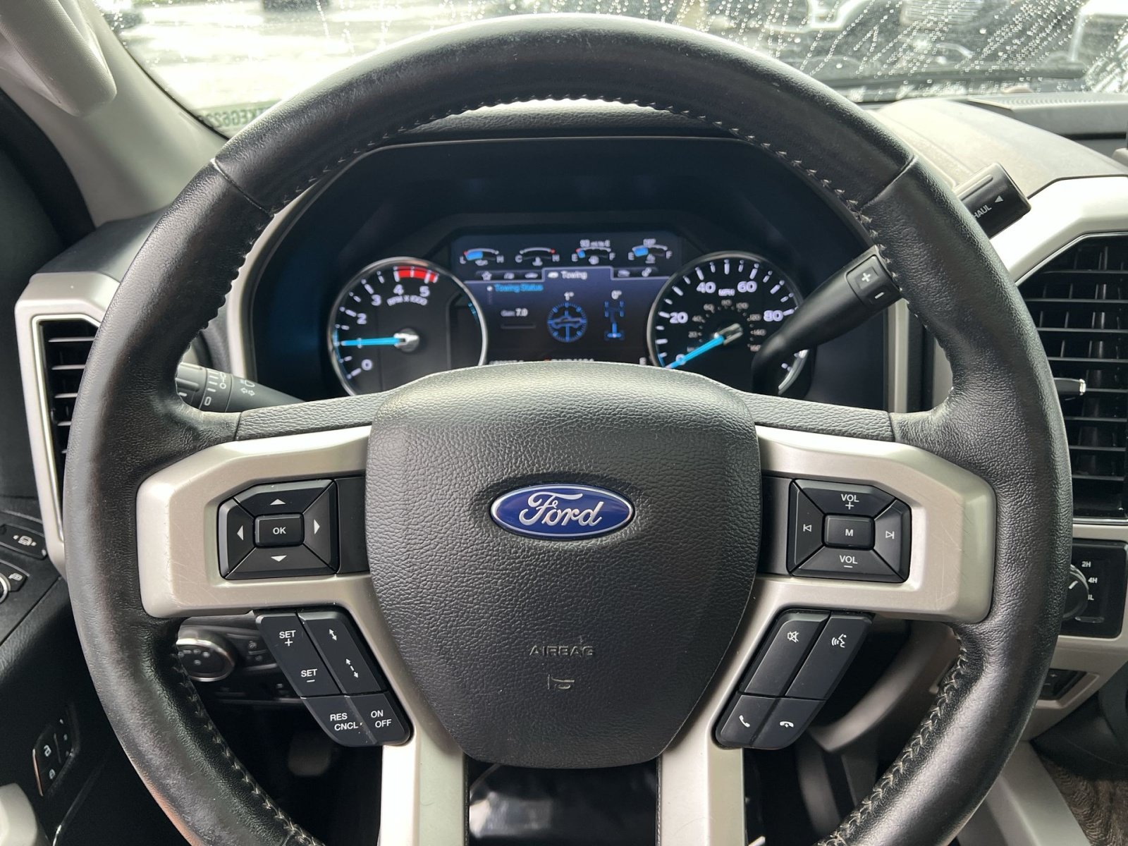 Used 2019 Ford F350 Lariat w/ Lariat Ultimate Package AWD/4WD image 16