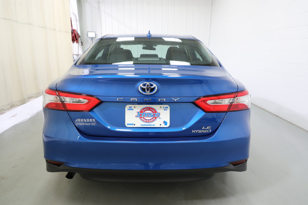 Used 2020 Toyota Camry LE FWD image 8
