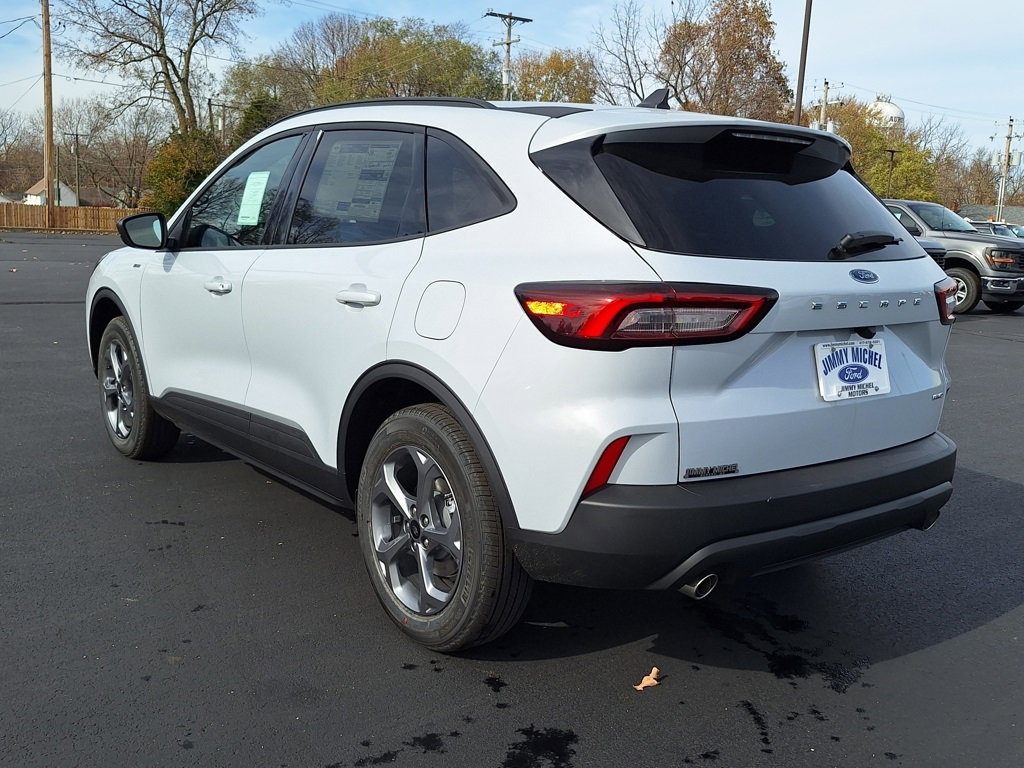 New 2026 Ford Escape ST-Line w/ Cold Weather Package image 26