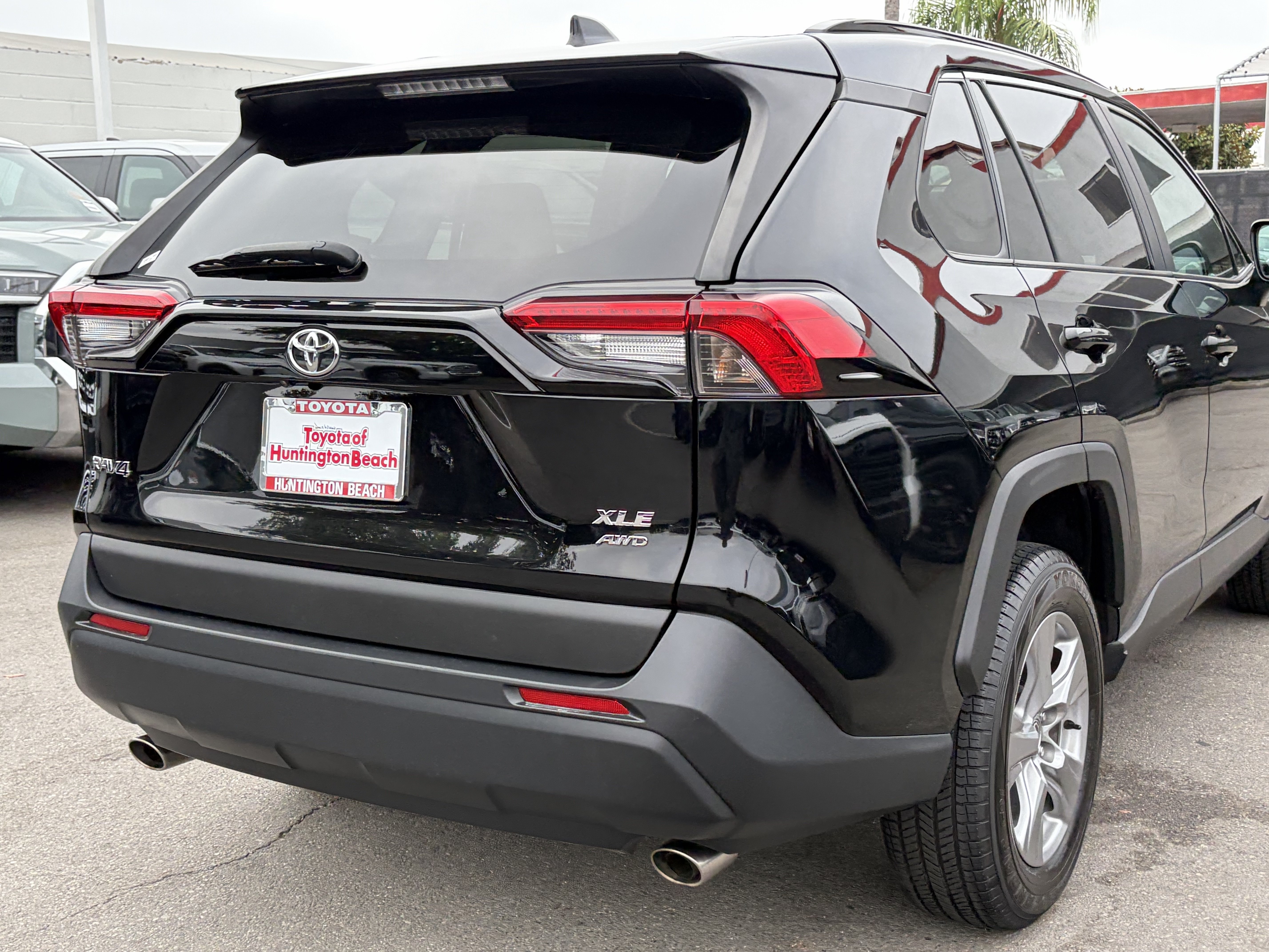 Certified 2024 Toyota RAV4 XLE w/ Weather Package AWD/4WD image 4