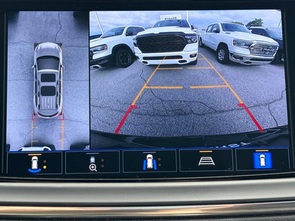 Used 2022 Buick Enclave Avenir w/ Avenir Technology Package AWD/4WD image 29