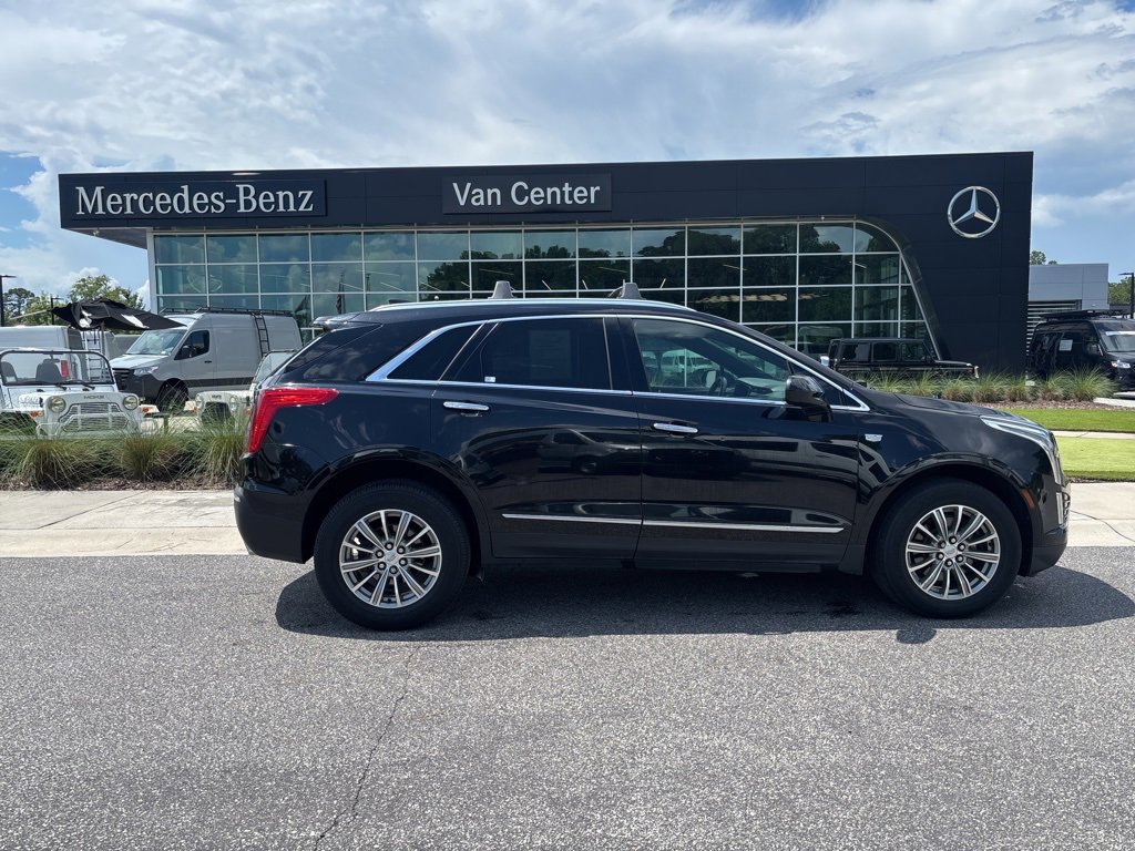 Used 2018 Cadillac XT5 Luxury w/ Driver Awareness Package image 2