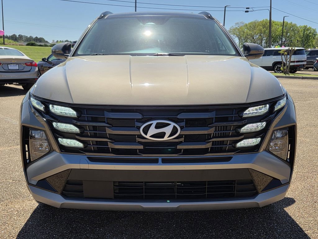 Certified 2025 Hyundai Tucson SEL AWD/4WD image 2