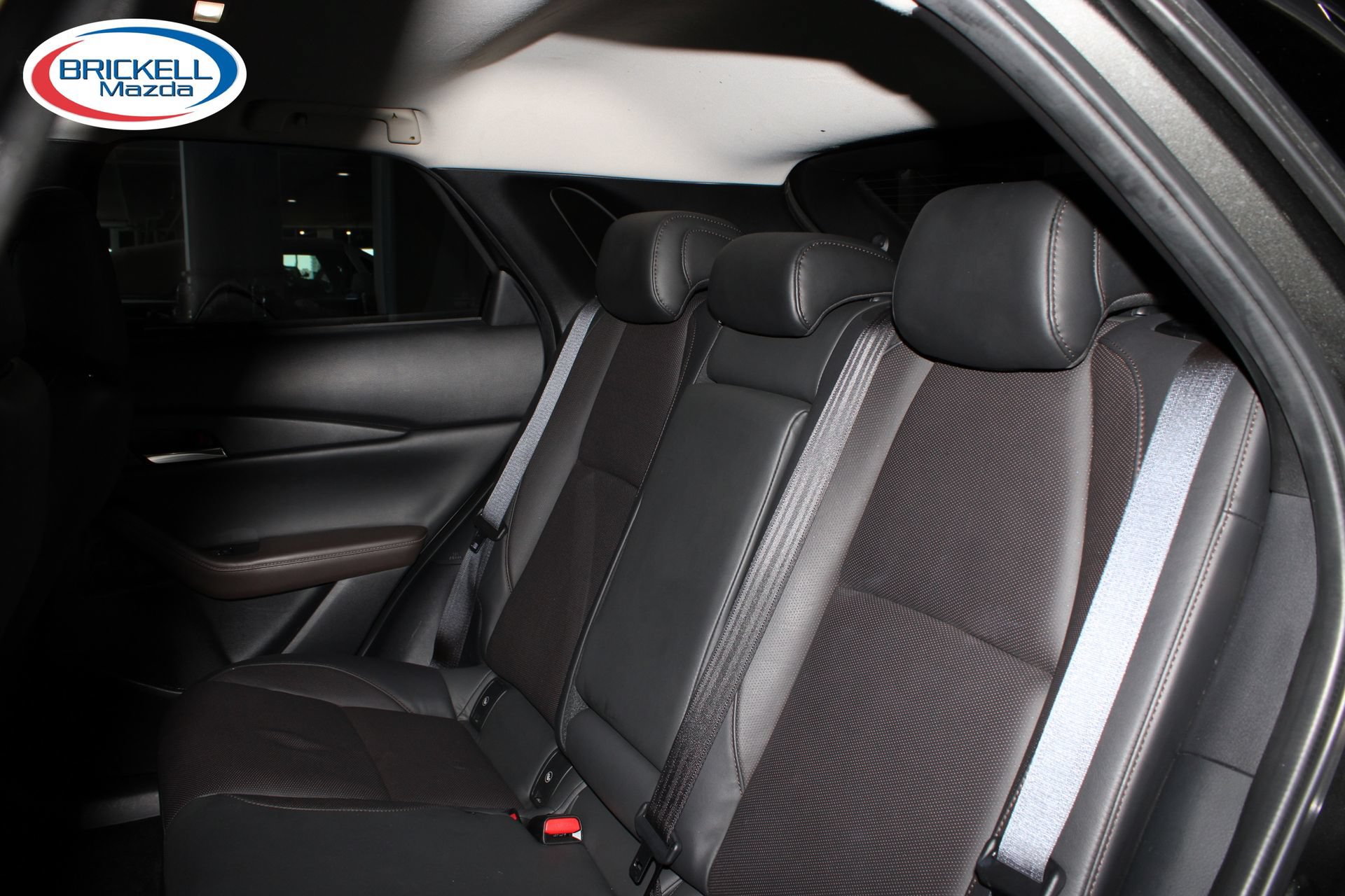 Used 2024 MAZDA CX-30 AWD 2.5 S w/ Premium Package image 19