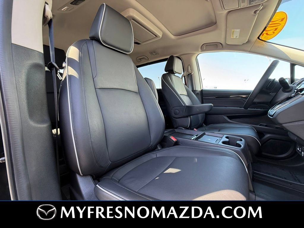 Used 2025 Honda Odyssey Touring image 17