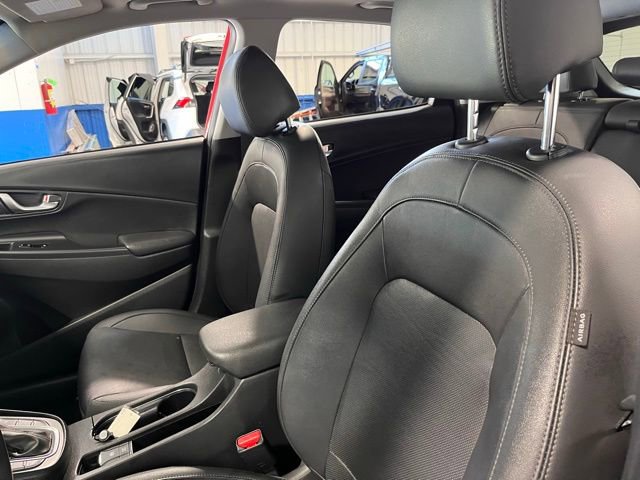 Used 2022 Hyundai Kona Limited FWD image 23