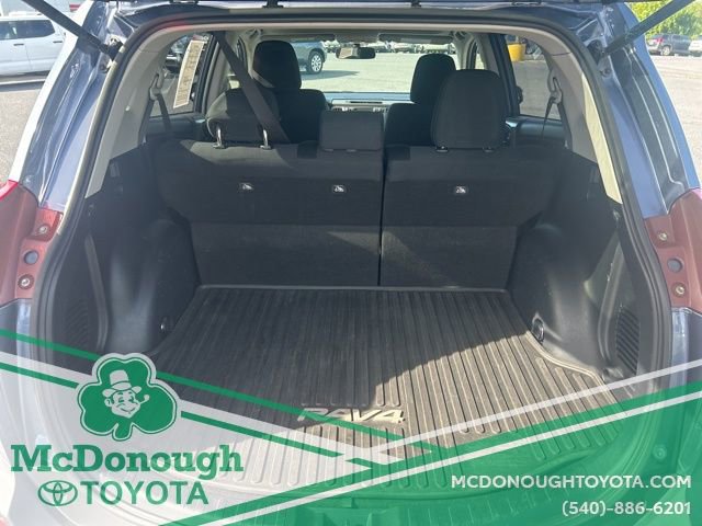 Used 2013 Toyota RAV4 XLE FWD image 6