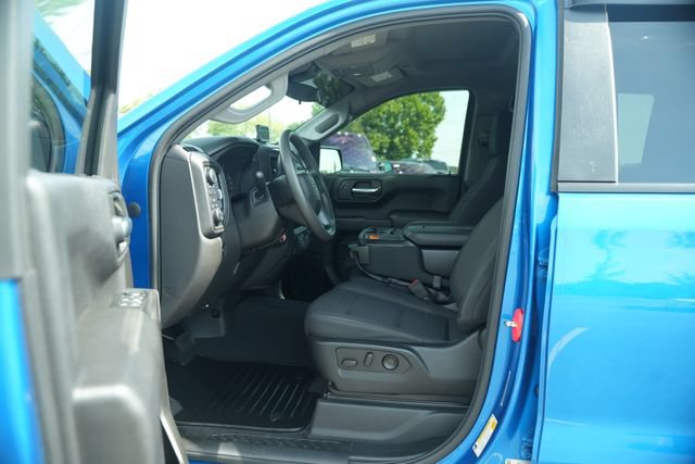 Used 2022 Chevrolet Silverado 1500 Custom Trail Boss w/ LPO, Dark Essentials Package AWD/4WD image 12