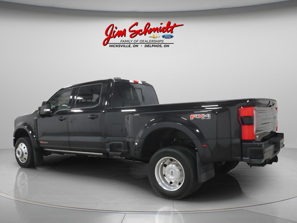 Used 2025 Ford F450 Platinum w/ FX4 Off-Road Package AWD/4WD image 4