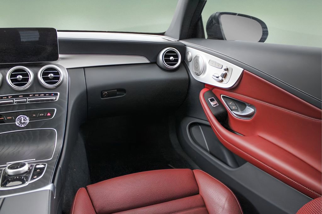 Used 2022 Mercedes-Benz C 300 Coupe image 20