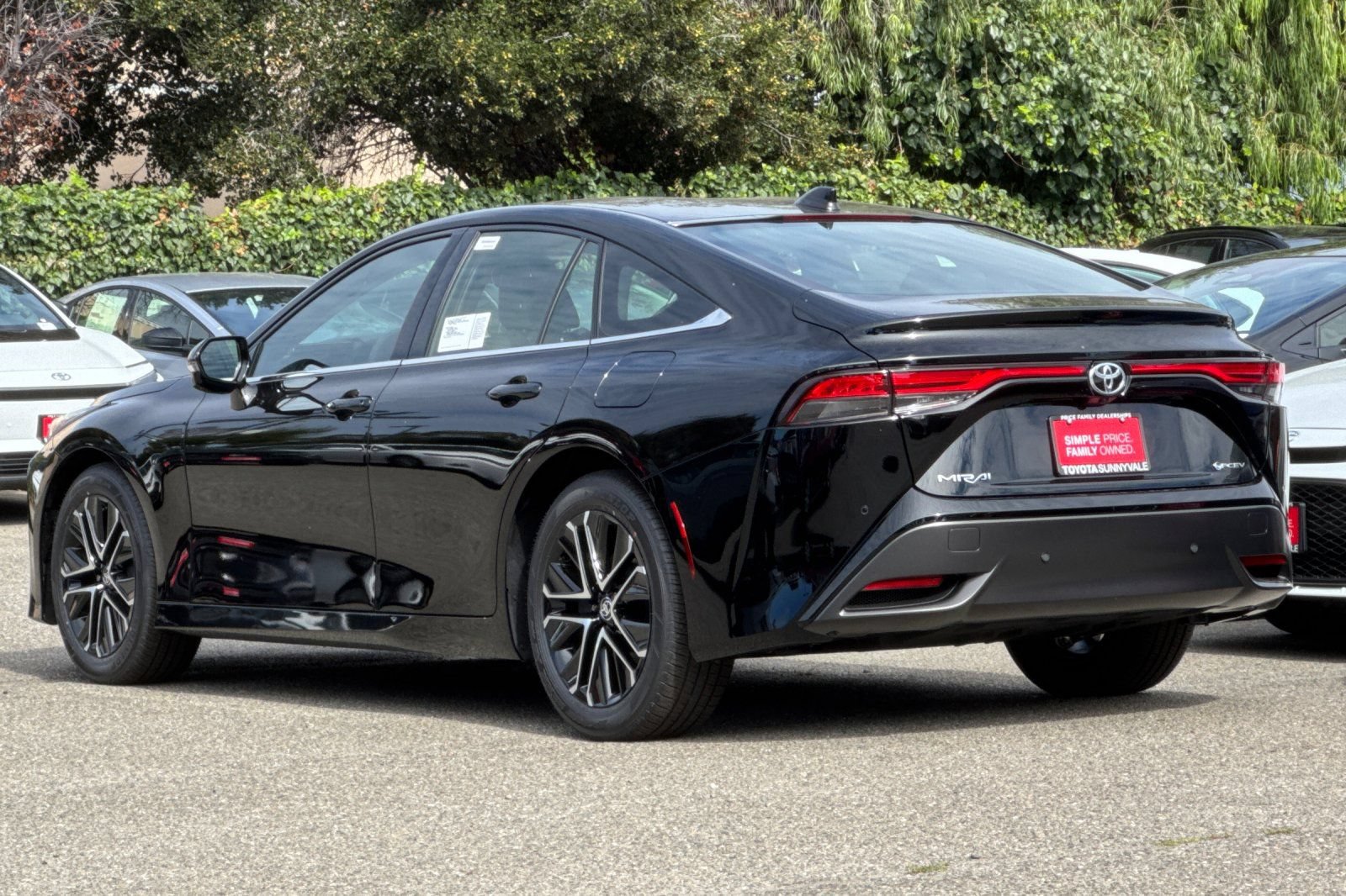 New 2026 Toyota Mirai RWD image 7