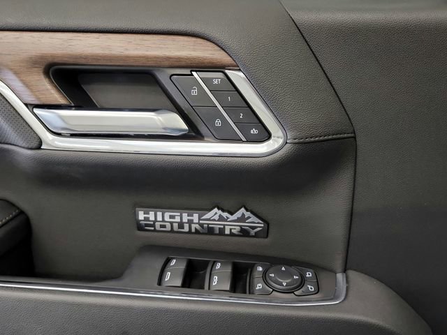 Used 2024 Chevrolet Silverado 1500 High Country w/ High Country Premium Package image 27