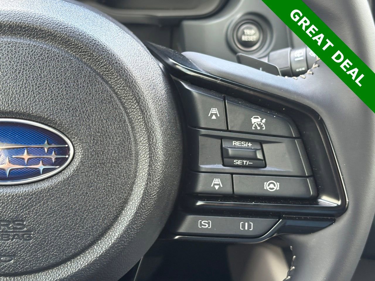 Used 2025 Subaru Forester Premium image 20