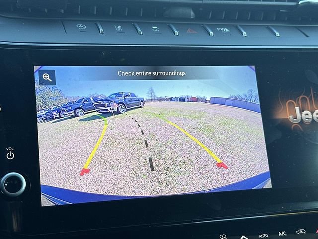 New 2026 Jeep Grand Cherokee Altitude AWD/4WD image 40