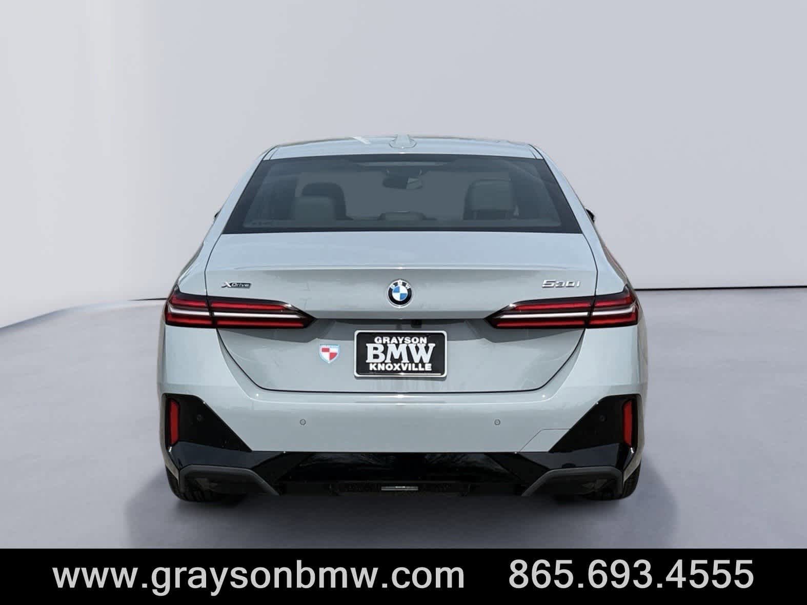 Used 2026 BMW 530i xDrive AWD/4WD image 4