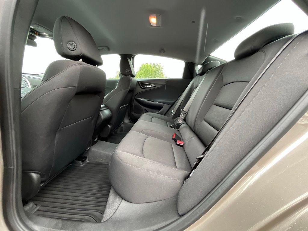 Certified 2025 Chevrolet Malibu RS image 18