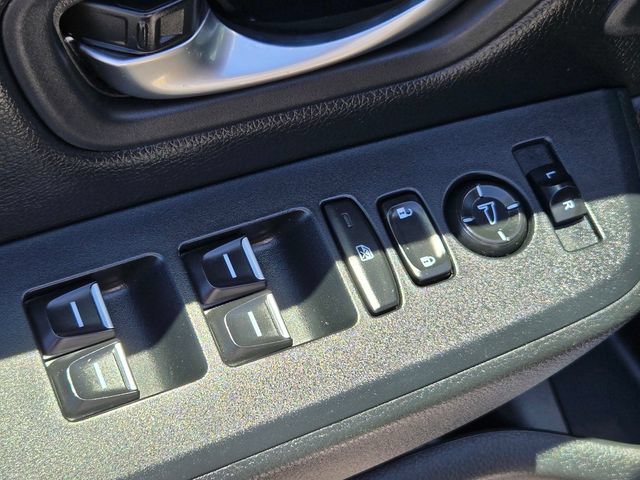 Used 2023 Honda Pilot EX-L image 17