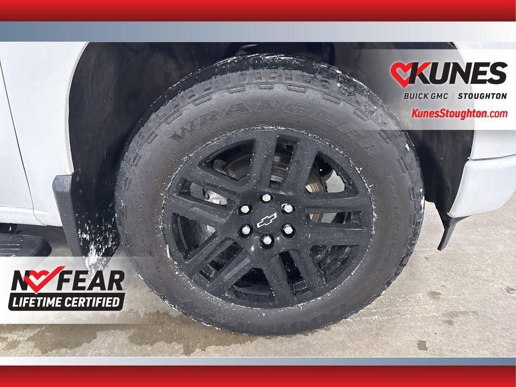 Used 2024 Chevrolet Silverado 1500 RST w/ Convenience Package II image 15